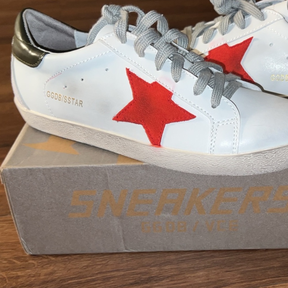 Golden Goose Super-Stars